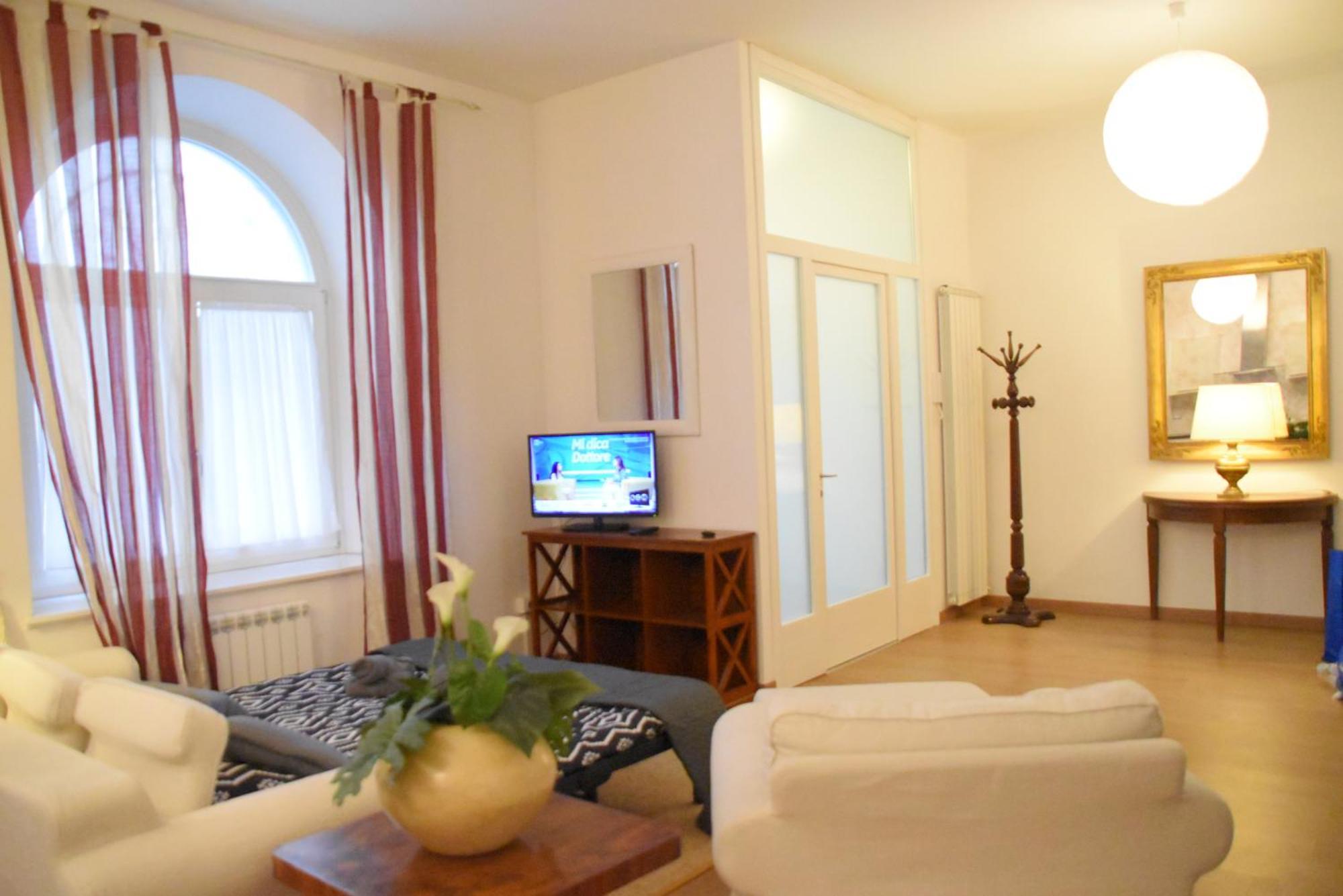 Loft With Private Parking Apartment Triest Exterior foto